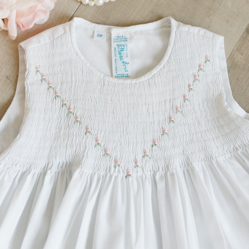 White Smocked Dress Feltman Brothers 18 Months Embroidery Spring Summer Portrait - Picture 2 of 4